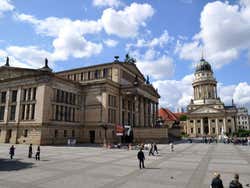 Konzerthaus e la Chiesa Francese
